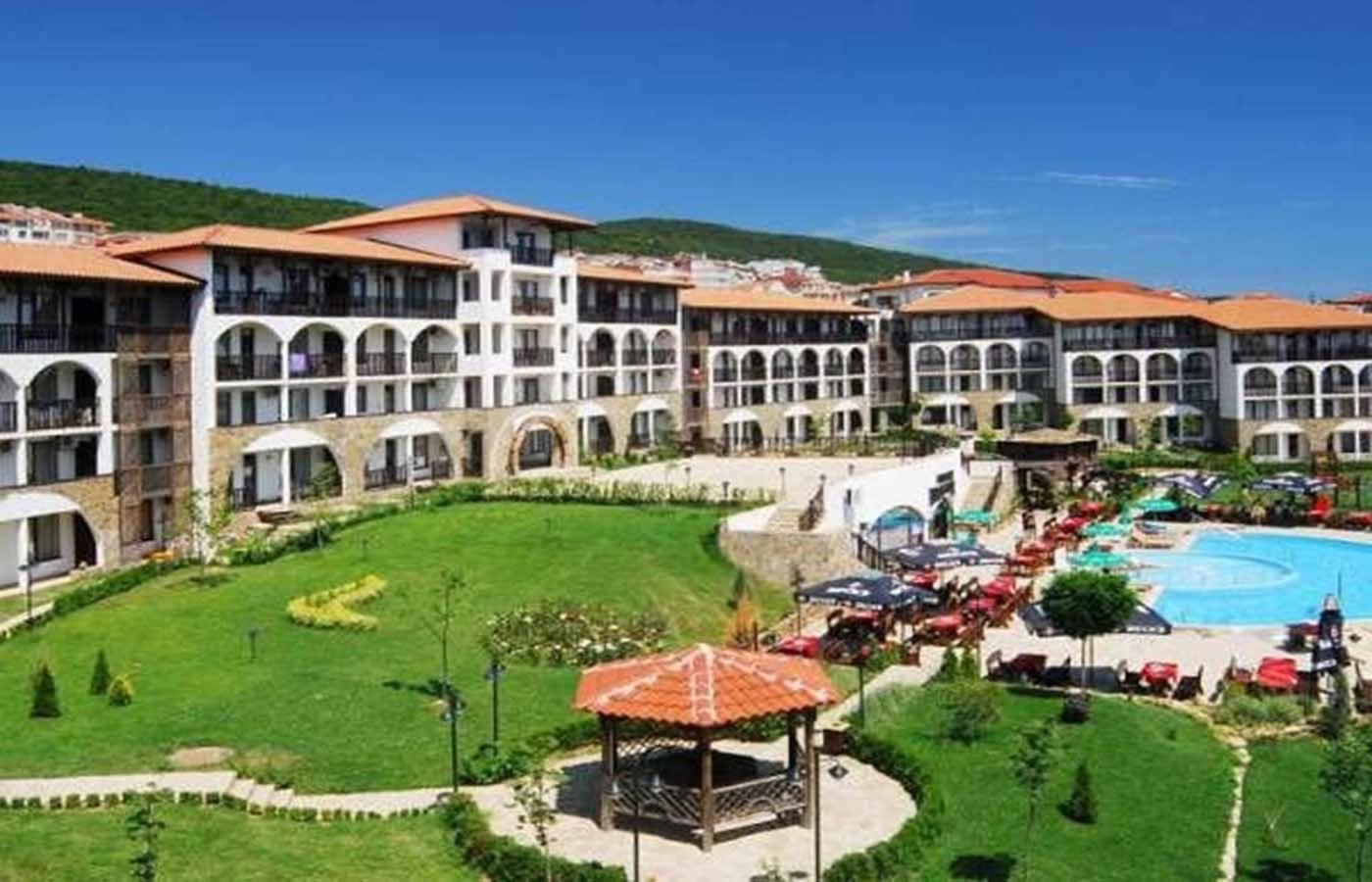 Dom-El Real Apartments 3 - Święty Włas Zewnętrze zdjęcie