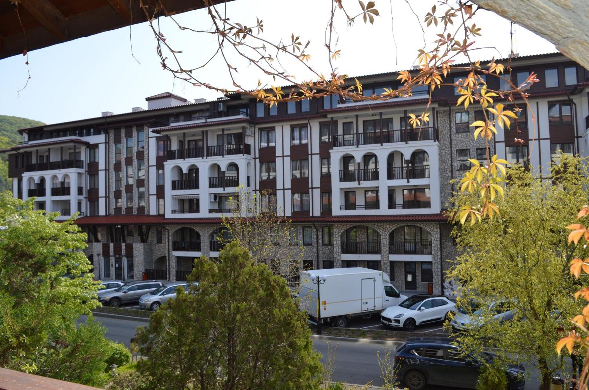 Dom-El Real Apartments 3 - Święty Włas Zewnętrze zdjęcie